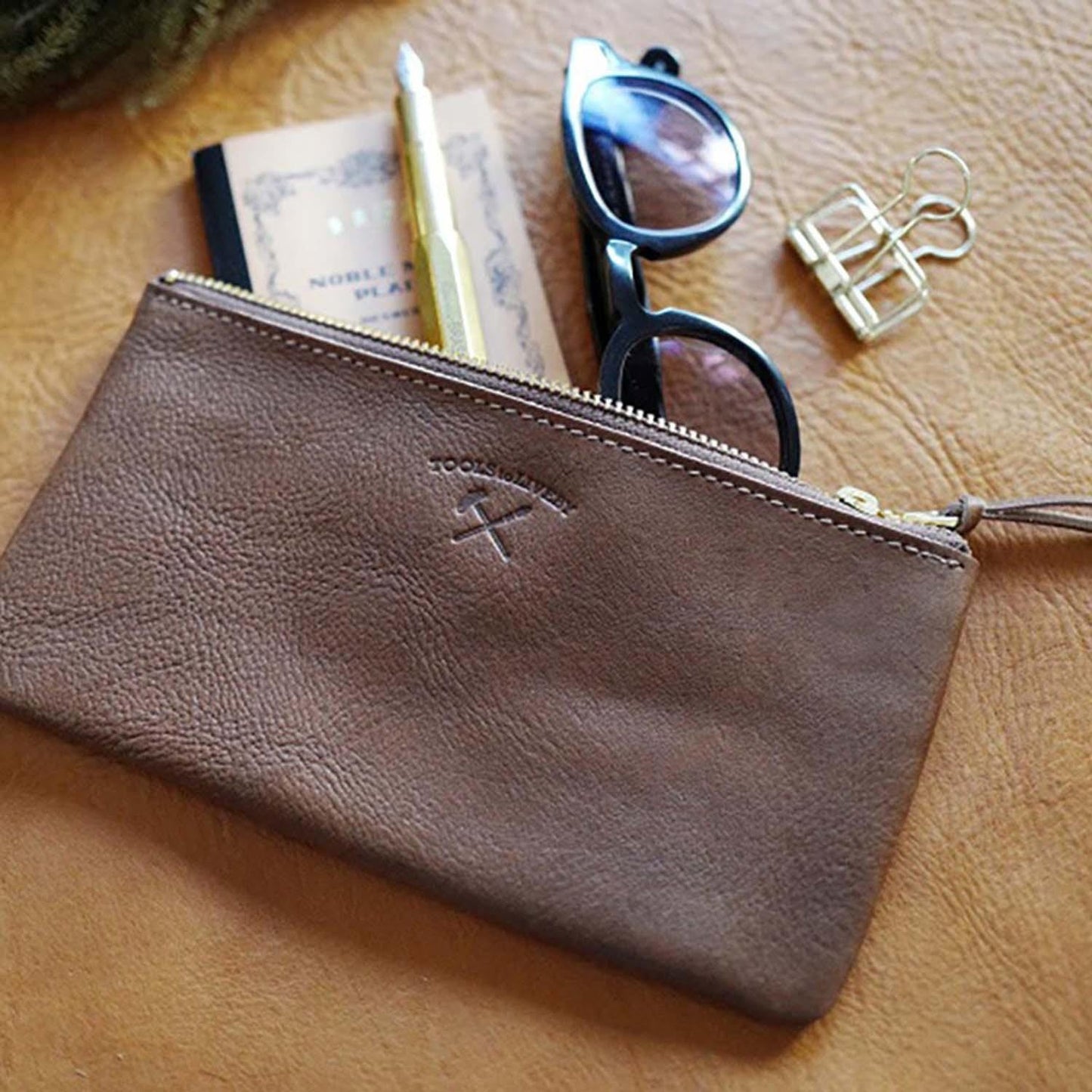 Pen case / M / Brown