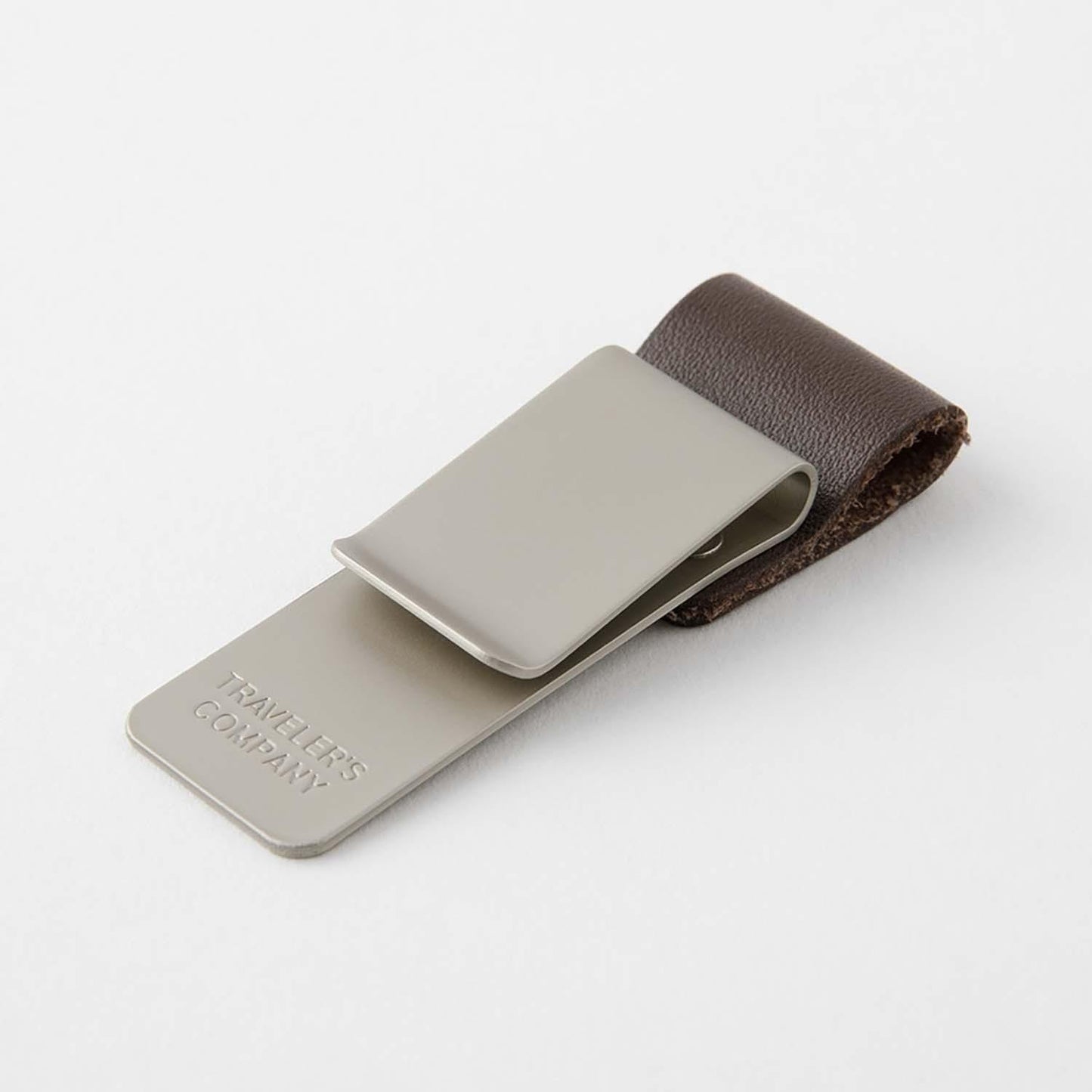 TN Regular 016 Pen Holder (M) Brown