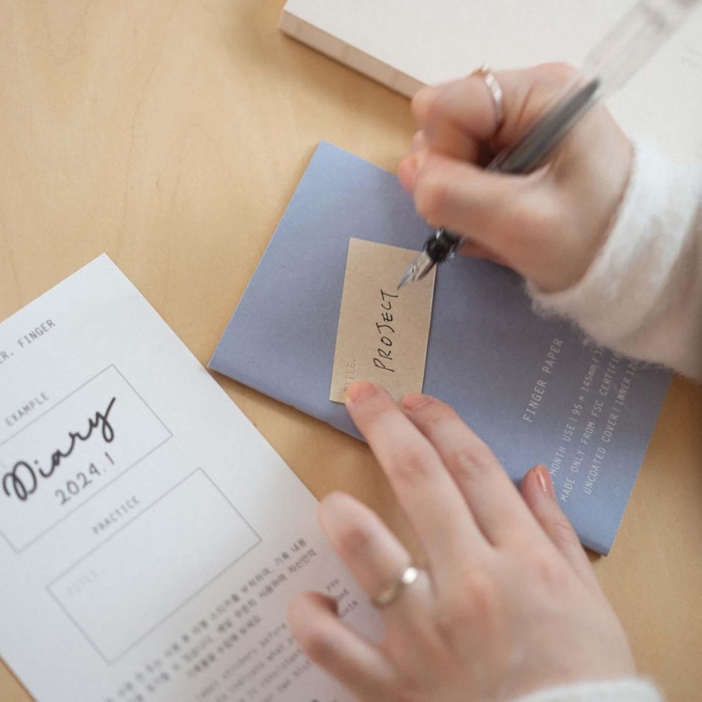 Finger Paper - Red Brick