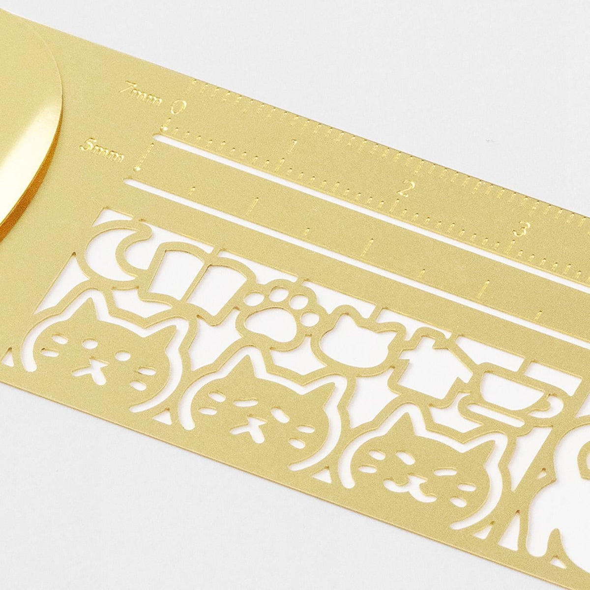 Ruler Cat A Clip