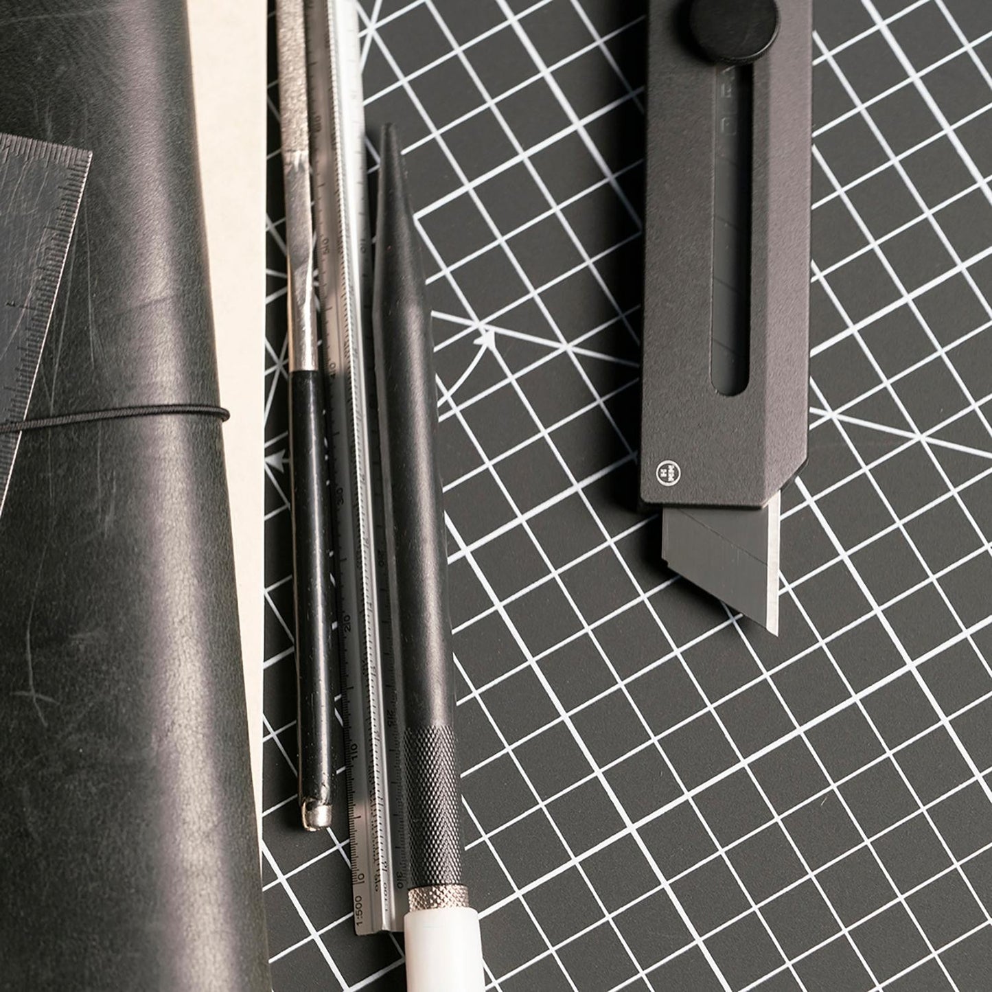 Utility Knife Silver