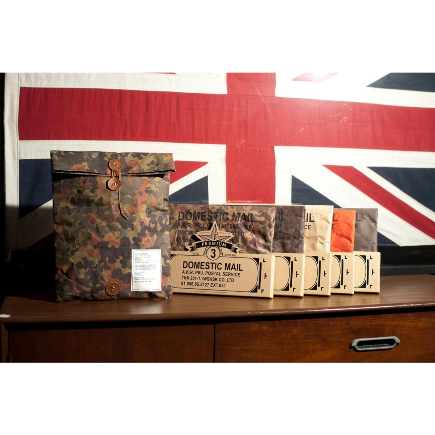 DOMESTIC MAIL 3 - PANTHER CAMO