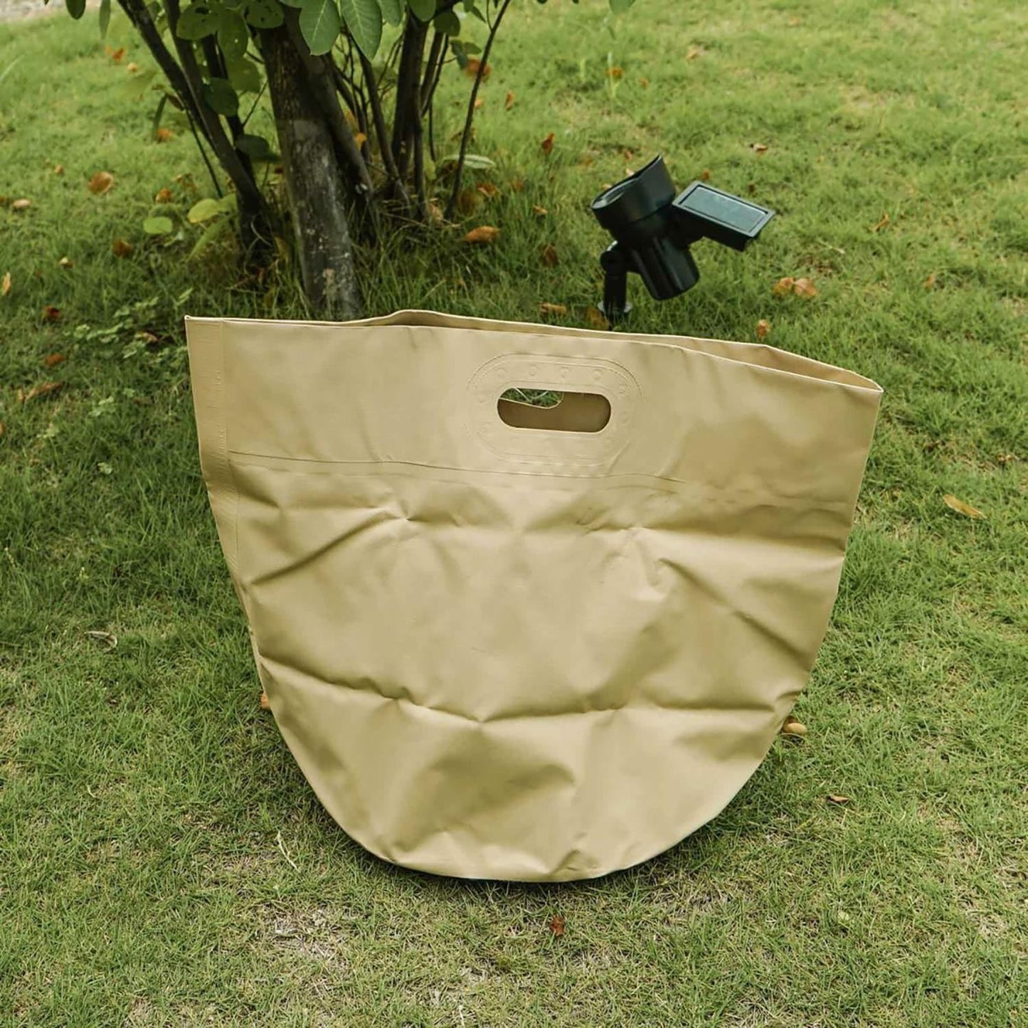 Tarp Bag Round M Beige