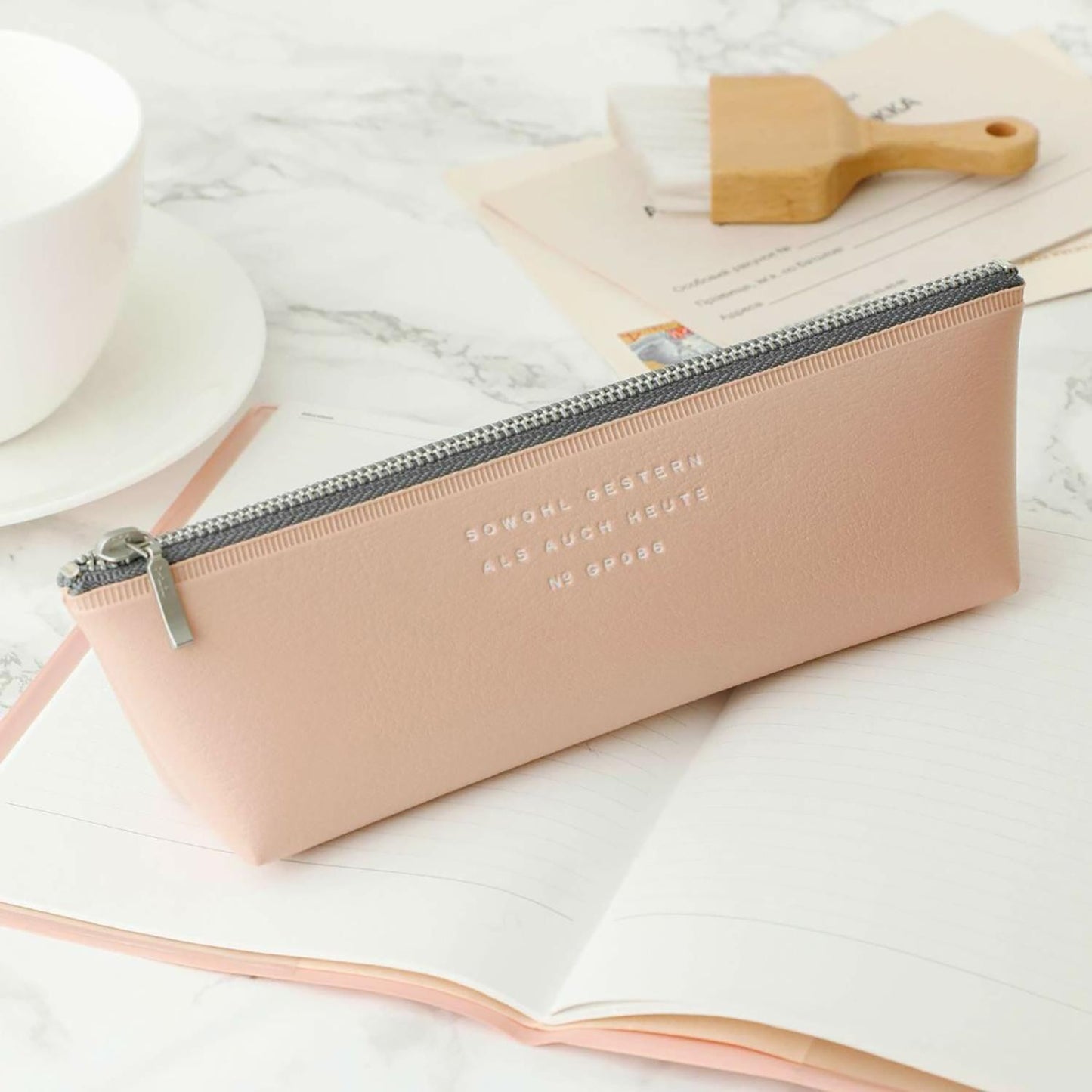 Fastener Passen Pen Case Pink