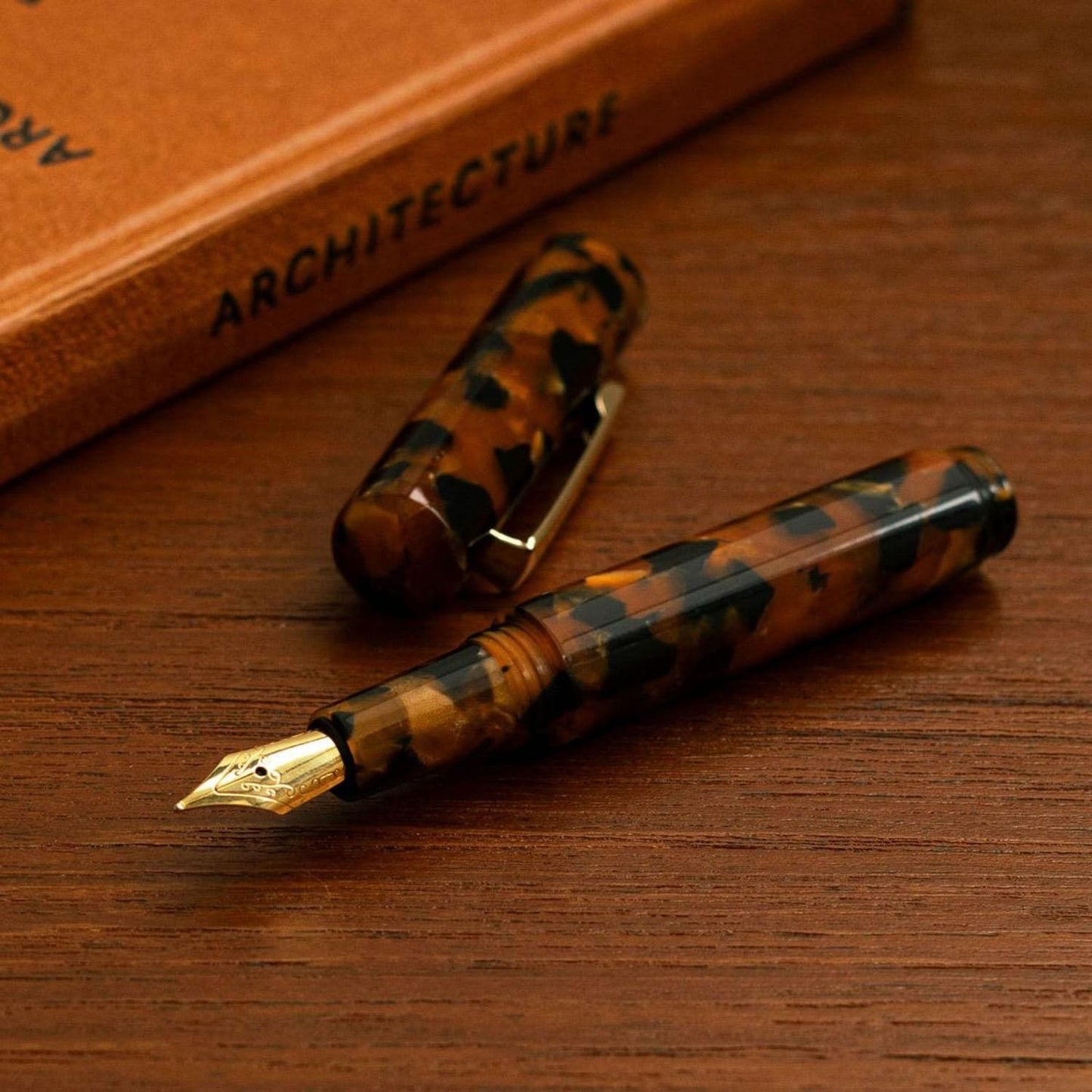 Marbled Fountain Pen Attaché Brown