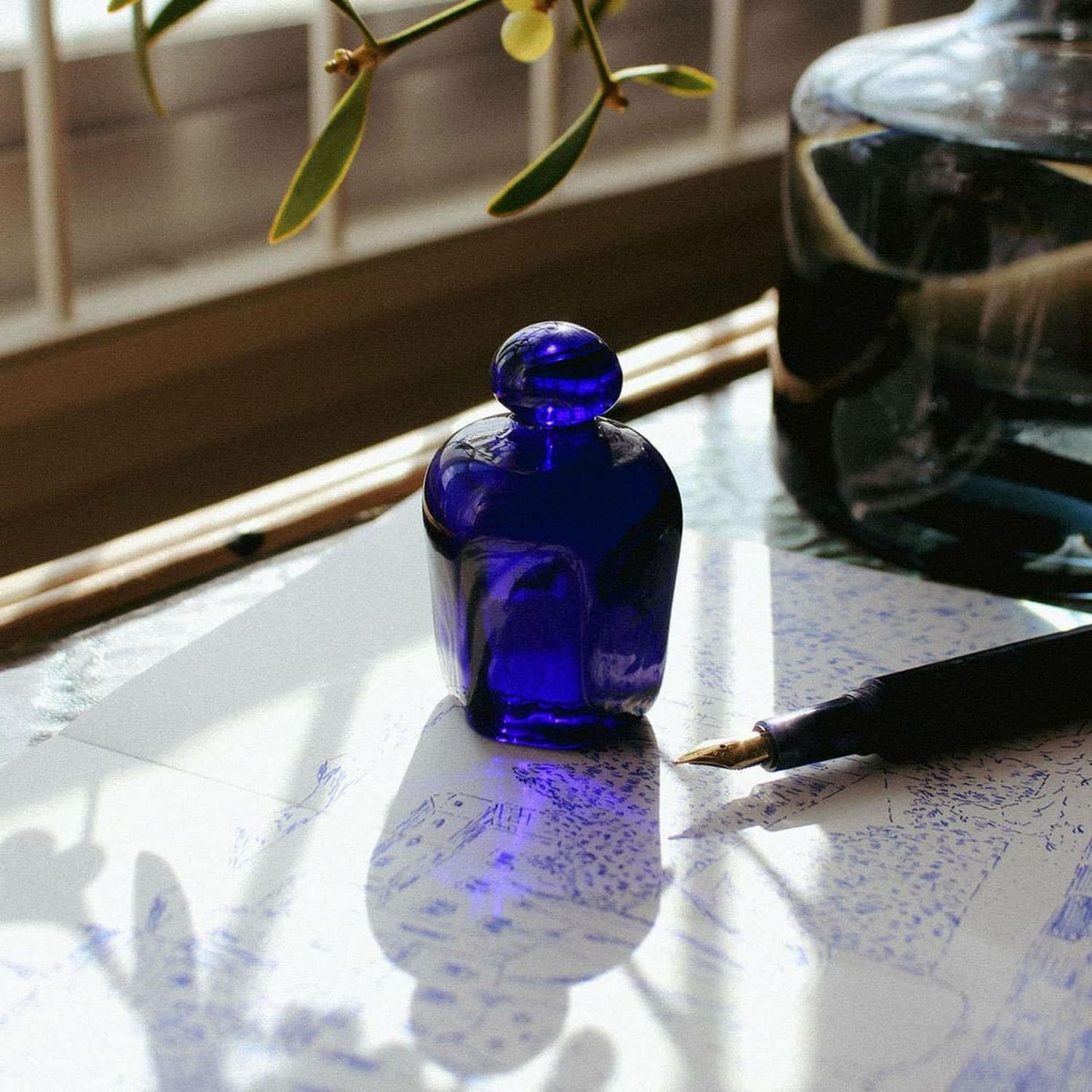 Recycled Glass Paper Weight Attaché / Sake Bottle / COBL