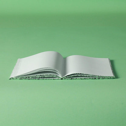 SPRAY SPLASH GREEN PALE Soft Cover 13x18