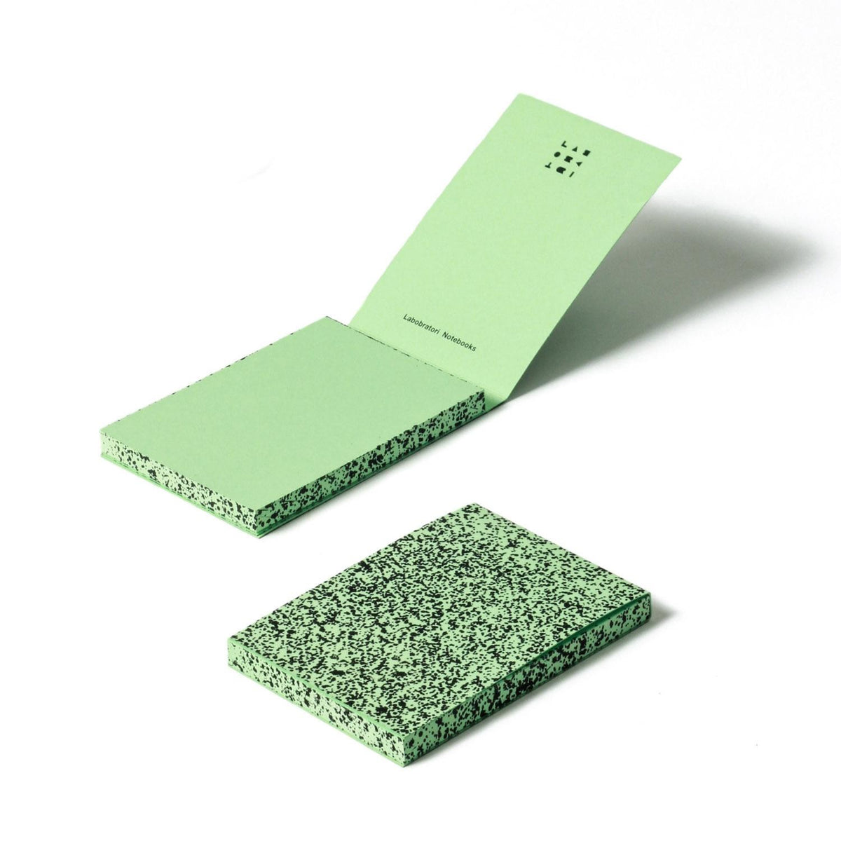 SPRAY SPLASH GREEN PALE Soft Cover A7 Memo Pad