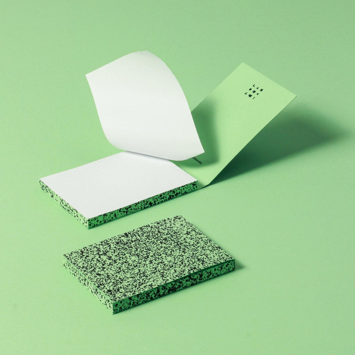 SPRAY SPLASH GREEN PALE Soft Cover A7 Memo Pad