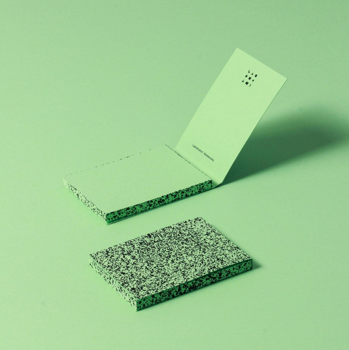 SPRAY SPLASH GREEN PALE Soft Cover A7 Memo Pad