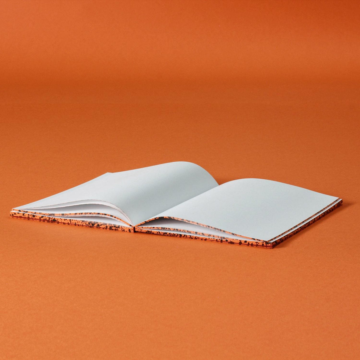 SPRAY SPLASH ORANGE Soft Cover 13x18