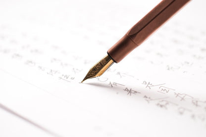 Classic - Desk Fountain Pen (M nib)