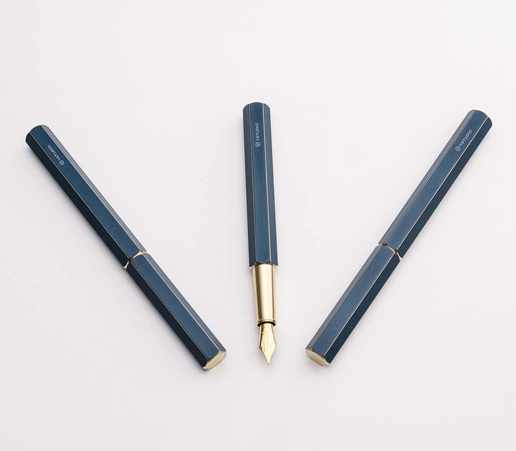 Classic Revolve - Fountain Pen (Blue - F nib)