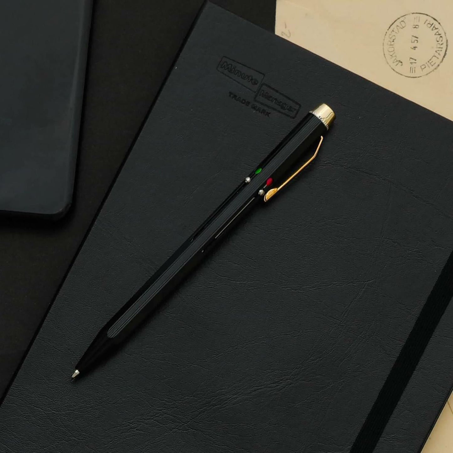 4 Color Ballpoint Pen Black