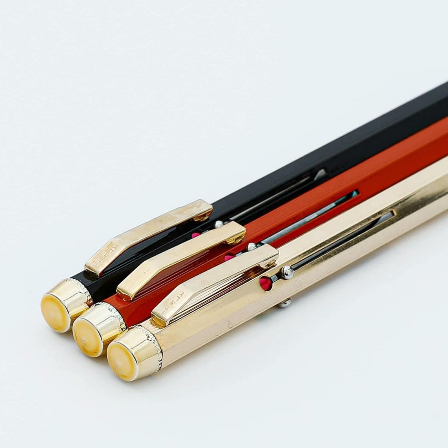 4 Color Ballpoint Pen Black