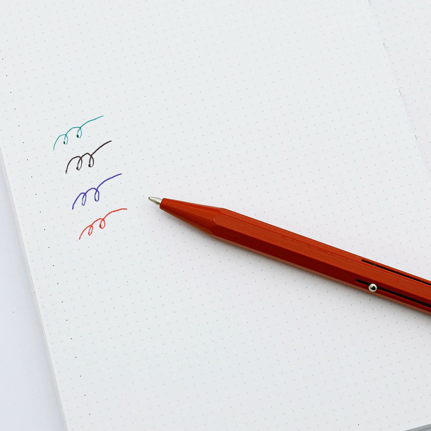 4 Color Ballpoint Pen White