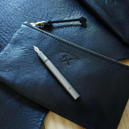 Pen case / M / Black