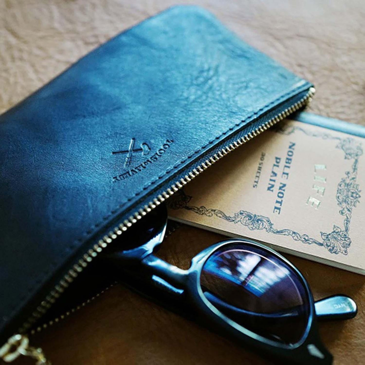 Pen case / M / Black