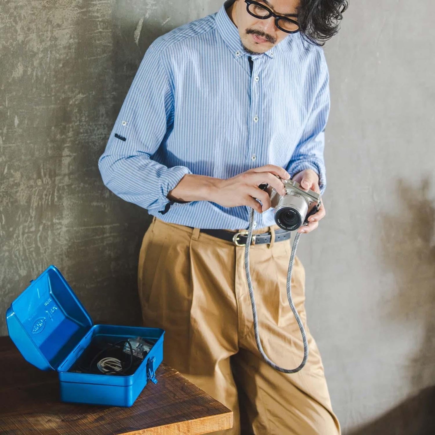 TOYO STEEL Y-280 BLUE